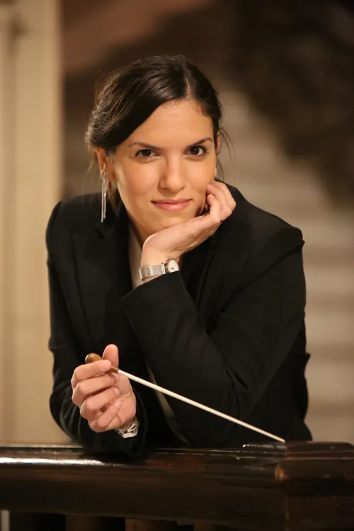 Directora - Danisa Alesandroni